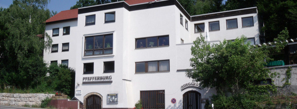 Hotel Pfefferburg Schönaich エクステリア 写真